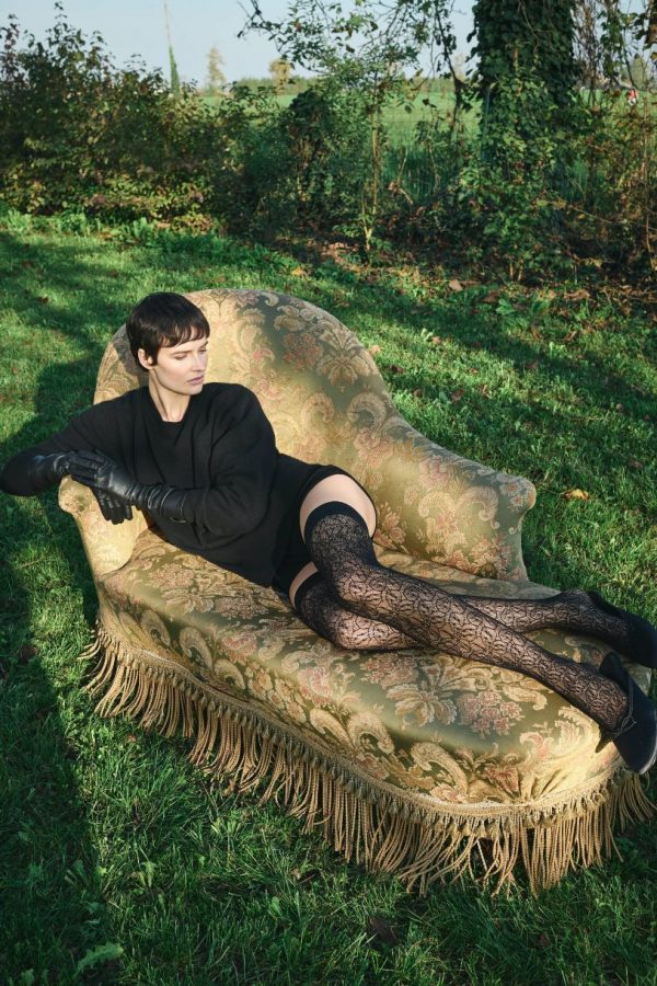 Bas de nylon à la cuisse